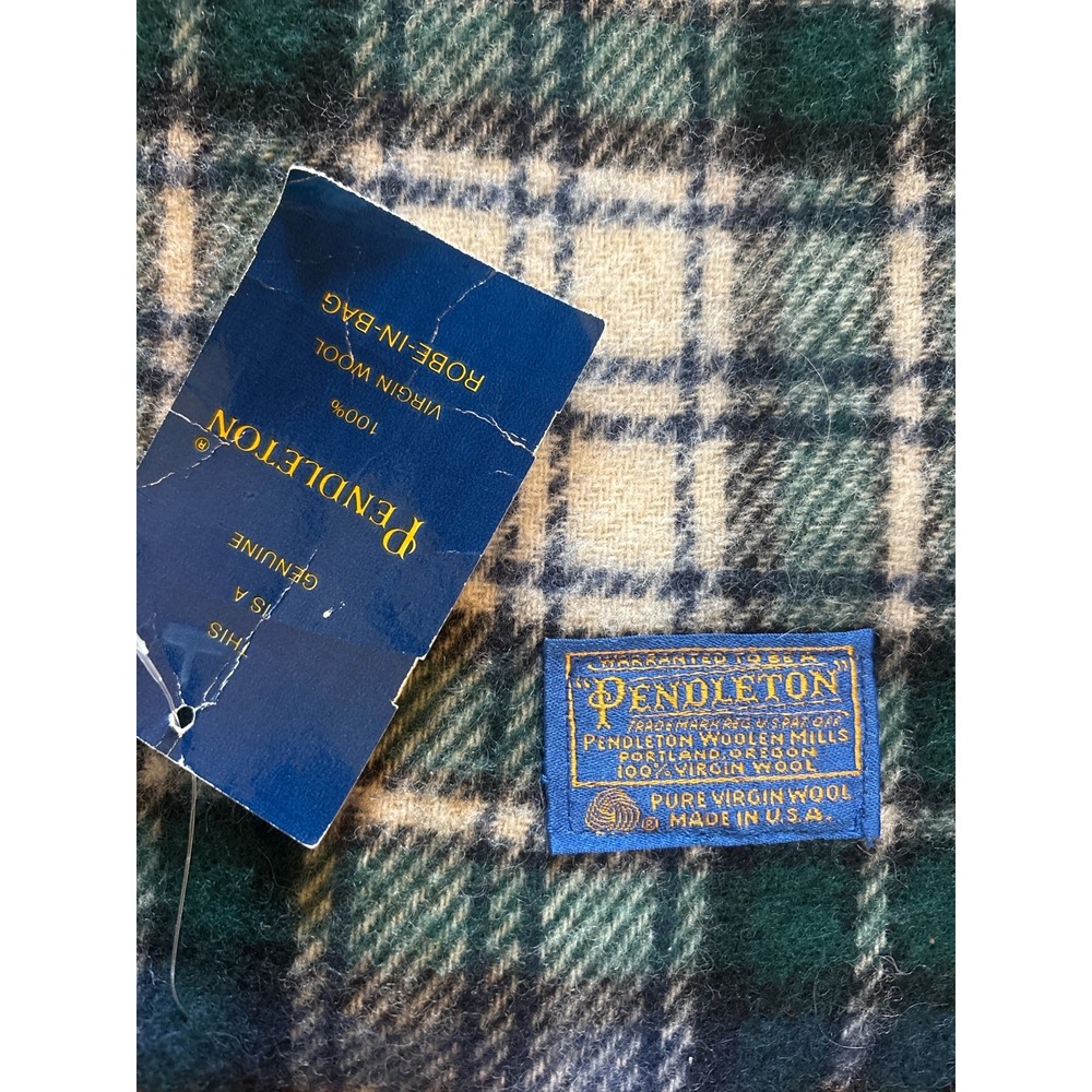 Pendleton Highland Motor Robe Wool Blanket Plaid Green Blue Red 52x70 Fringe USA - Picture 4 of 4
